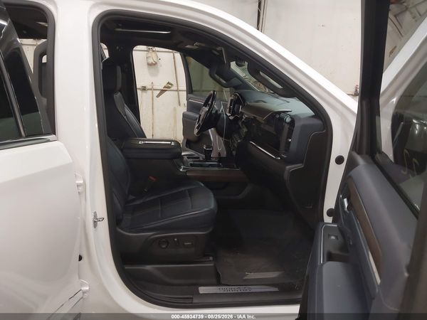 2022 CHEVROLET SILVERADO 1500 — I5