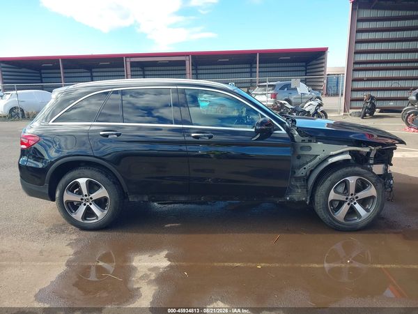2021 MERCEDES-BENZ GLC 300 SUV — I116
