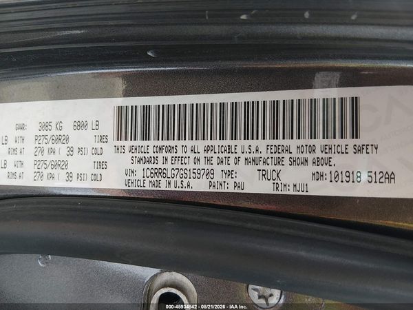 2016 RAM 1500 SLT