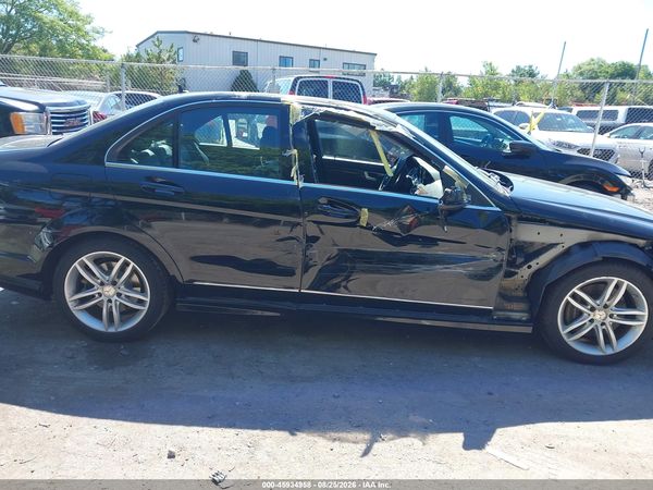 2013 MERCEDES-BENZ C 300 SPORT 4MATIC