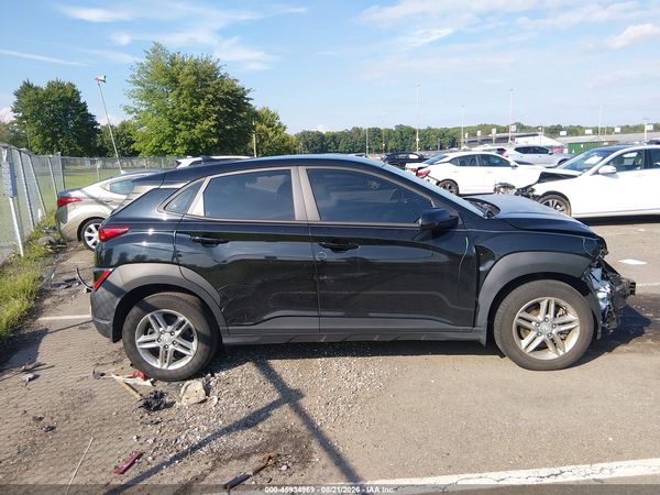 2022 HYUNDAI KONA SE