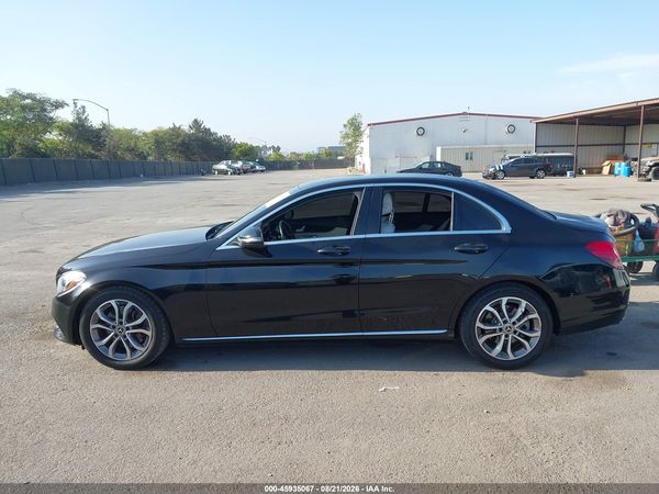 2017 MERCEDES-BENZ C 300 C300 — I117
