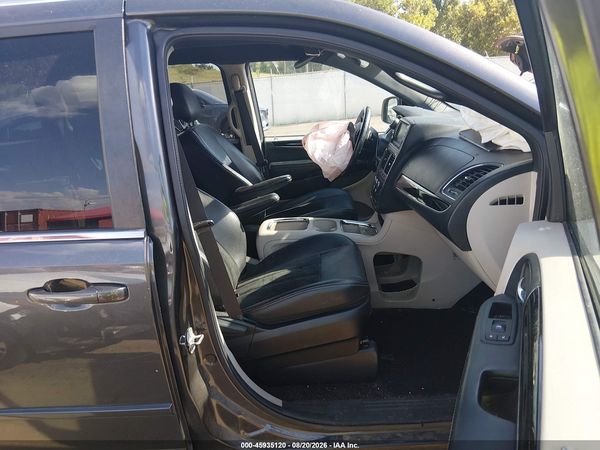 2017 DODGE GRAND CARAVAN SXT — I5