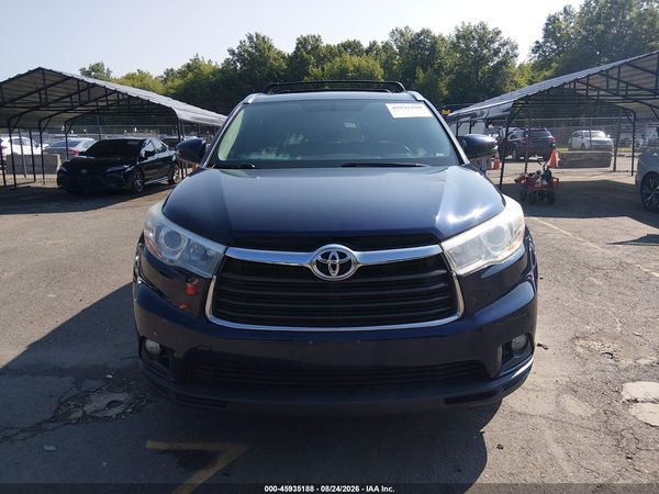 2016 TOYOTA HIGHLANDER XLE V6