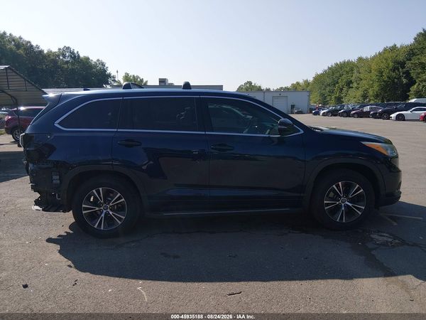 2016 TOYOTA HIGHLANDER XLE V6