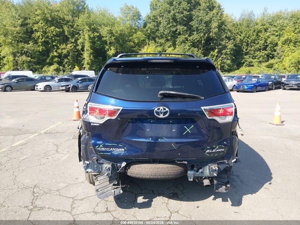 2016 TOYOTA HIGHLANDER XLE V6