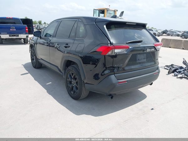 2022 TOYOTA RAV4 LE — I3