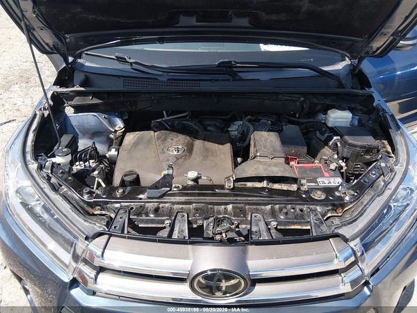 2018 TOYOTA HIGHLANDER LIMITED