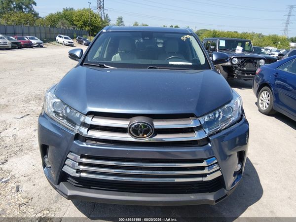 2018 TOYOTA HIGHLANDER LIMITED