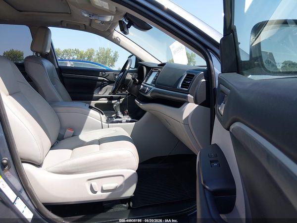 2018 TOYOTA HIGHLANDER LIMITED