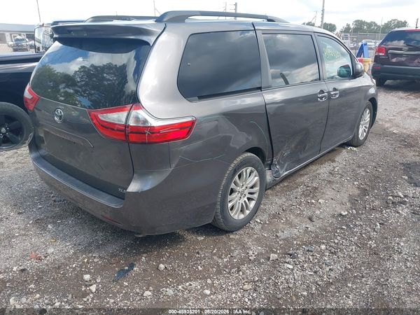 2016 TOYOTA SIENNA XLE 8 PASSENGER — I4