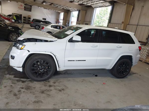 2017 JEEP GRAND CHEROKEE ALTITUDE