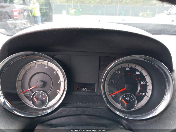 2019 DODGE GRAND CARAVAN SXT — I7