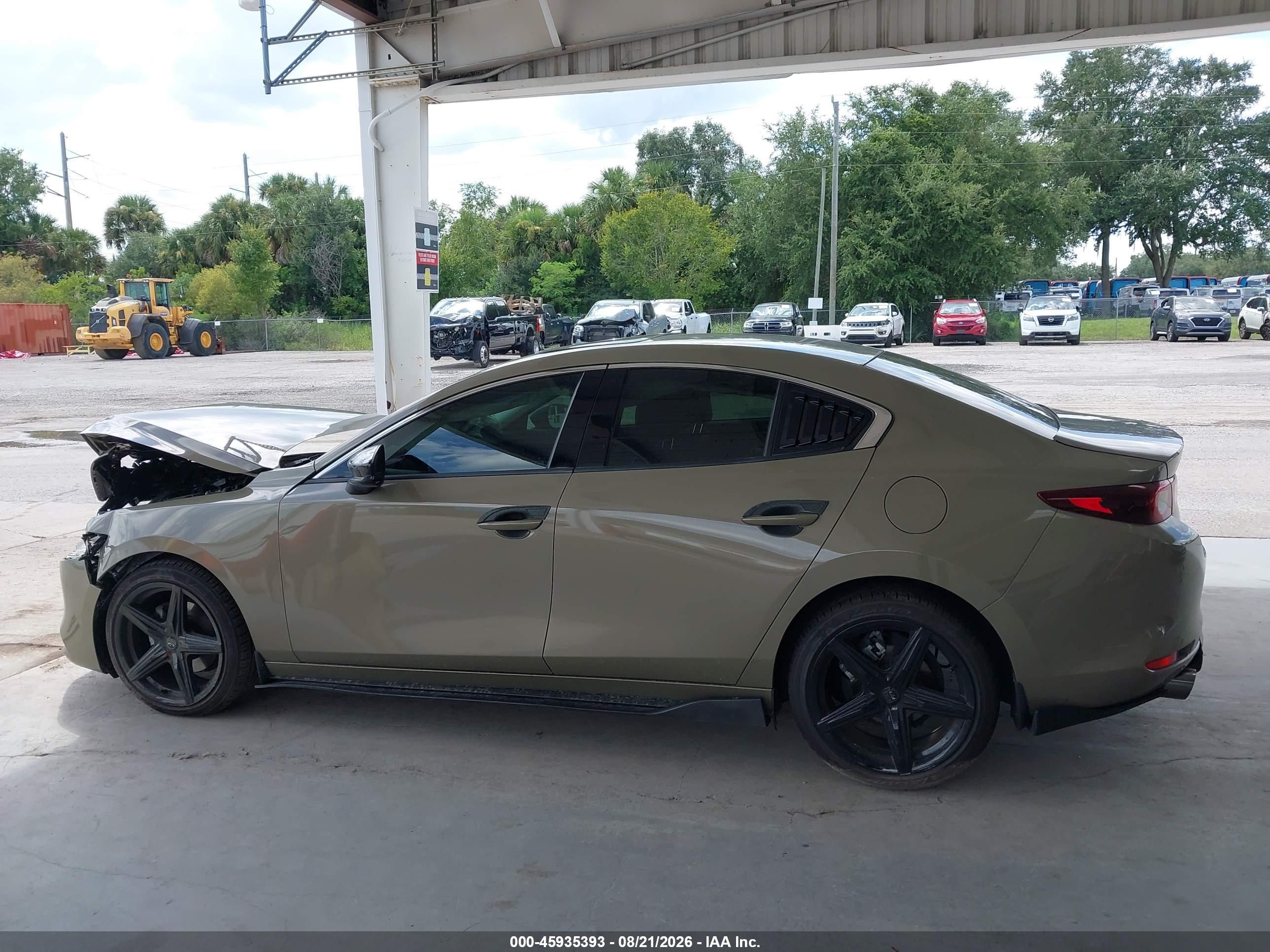 2024 MAZDA MAZDA3 2.5 CARBON TURBO