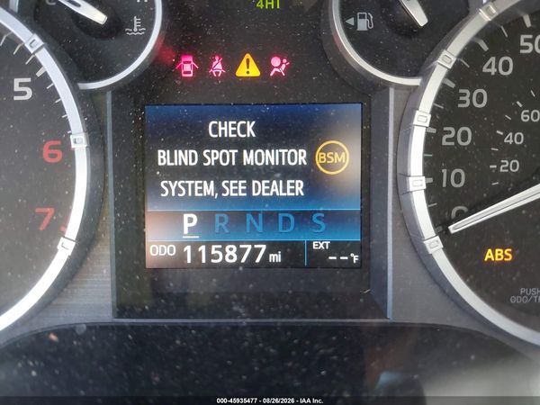 2017 TOYOTA TUNDRA SR5 5.7L V8