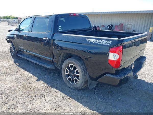 2017 TOYOTA TUNDRA SR5 5.7L V8