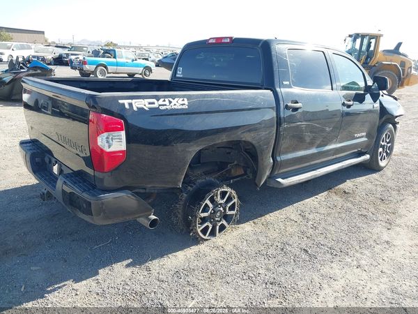 2017 TOYOTA TUNDRA SR5 5.7L V8