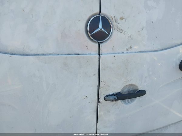 2017 MERCEDES-BENZ SPRINTER 2500 STANDARD ROOF V6