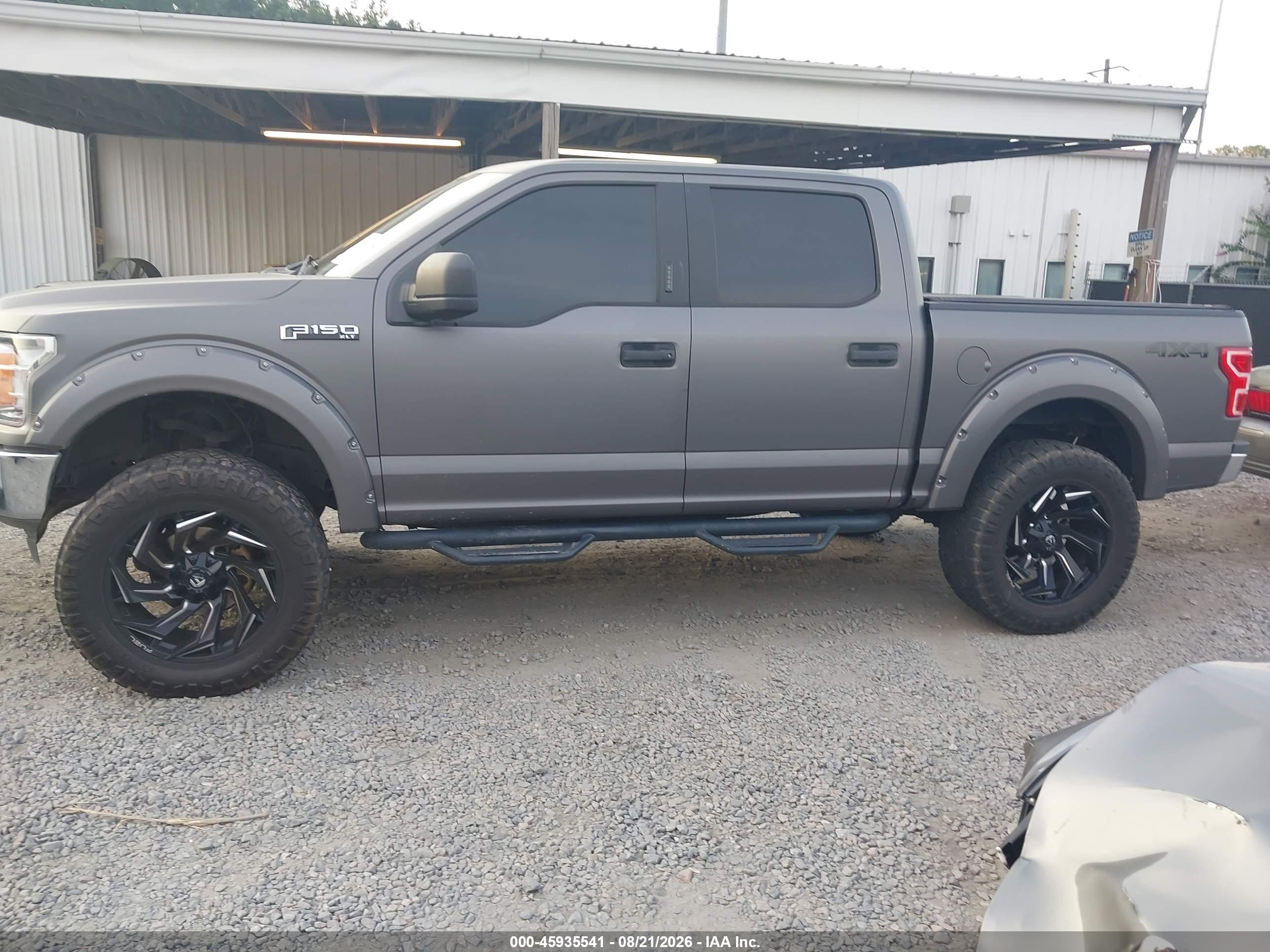2020 FORD F-150 XLT