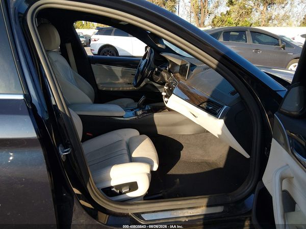 2020 BMW 5 SERIES 530E IPERFORMANCE — I5