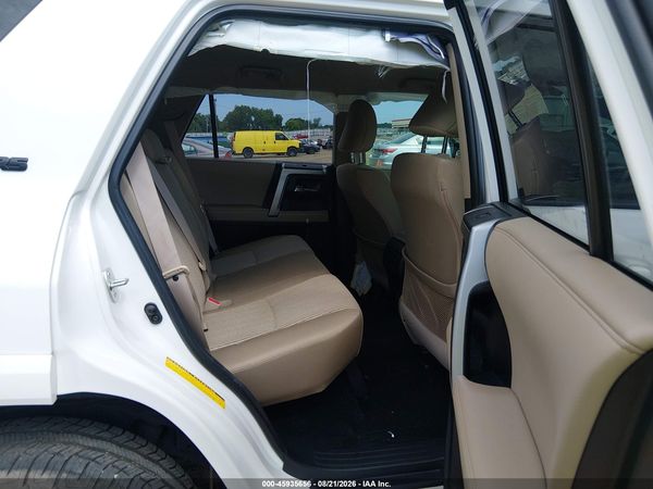 2022 TOYOTA 4RUNNER SR5 — I8