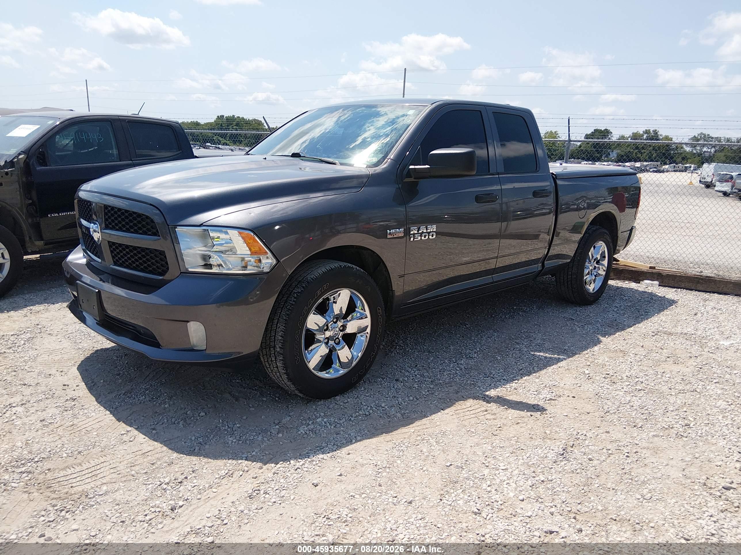 2016 RAM 1500 ST — I2