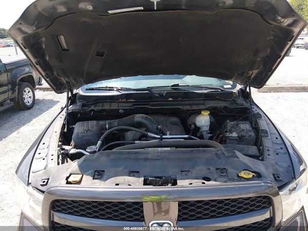 2016 RAM 1500 ST — I10