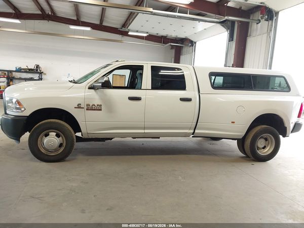 2017 RAM 3500 TRADESMAN  4X4 8' BOX