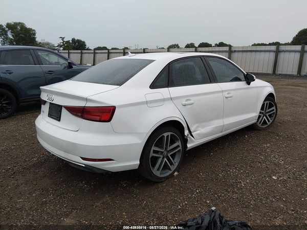 2017 AUDI A3 PREMIUM — I4
