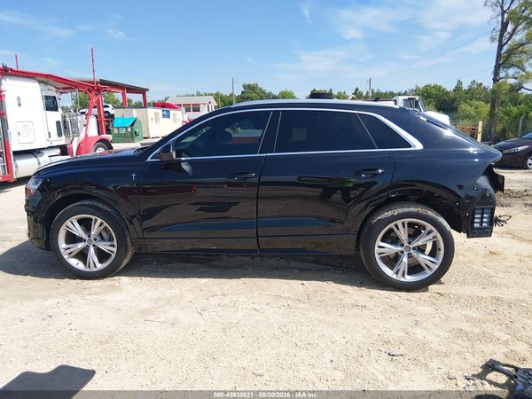 2020 AUDI Q8