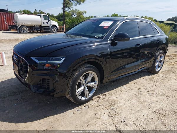 2020 AUDI Q8
