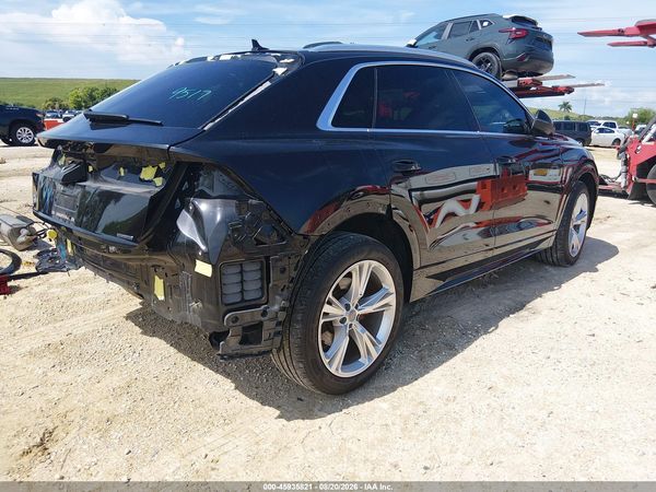 2020 AUDI Q8