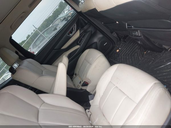 2019 SUBARU ASCENT LIMITED — I8