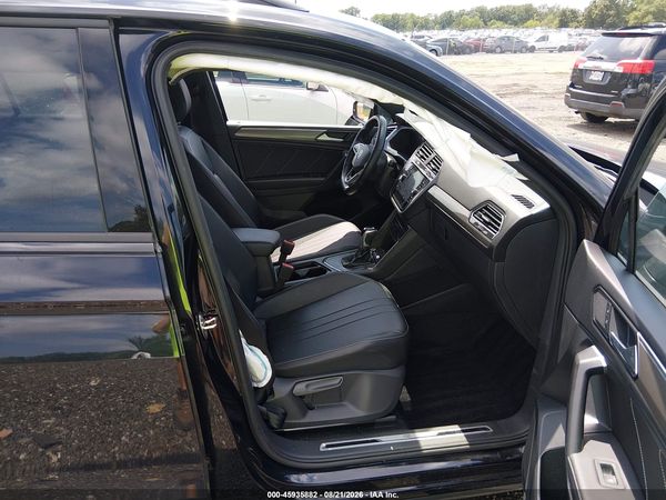 2023 VOLKSWAGEN TIGUAN 2.0T SE R-LINE BLACK — I5
