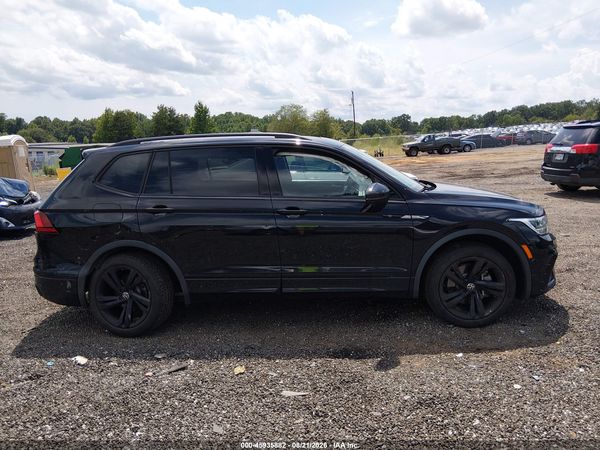 2023 VOLKSWAGEN TIGUAN 2.0T SE R-LINE BLACK — I116