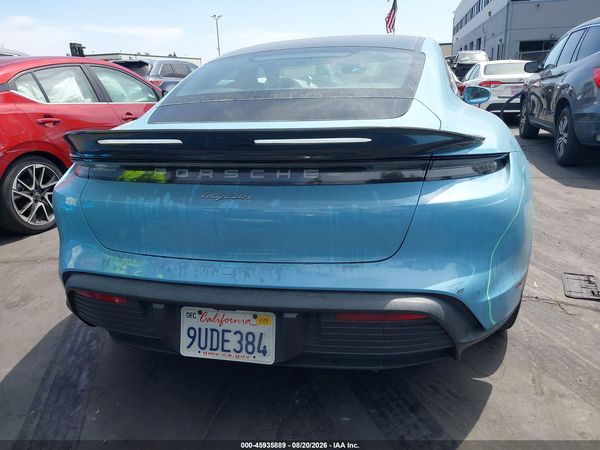 2022 PORSCHE TAYCAN