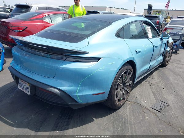 2022 PORSCHE TAYCAN