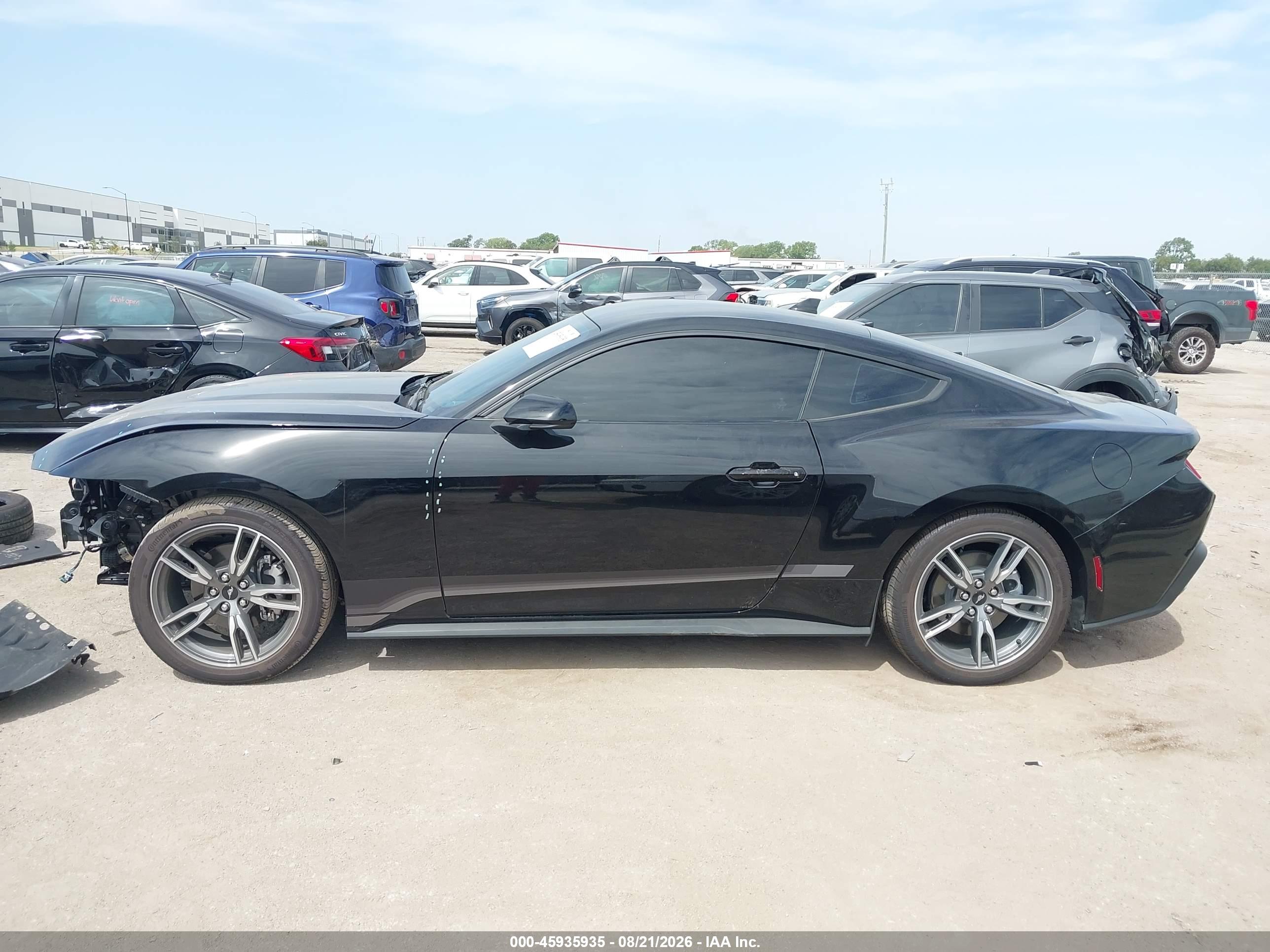 2025 FORD MUSTANG ECOBOOST FASTBACK