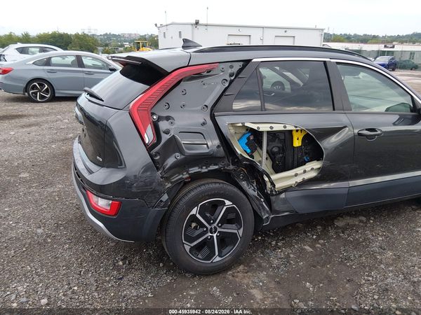 2023 KIA NIRO LX