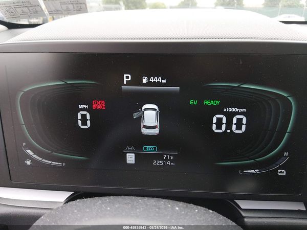 2023 KIA NIRO LX
