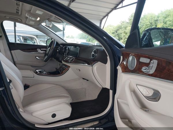 2019 MERCEDES-BENZ E 300 4MATIC
