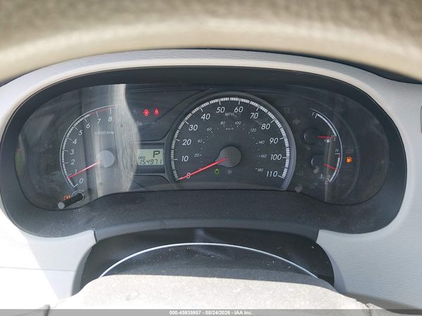 2014 TOYOTA SIENNA LE V6 8 PASSENGER — I7