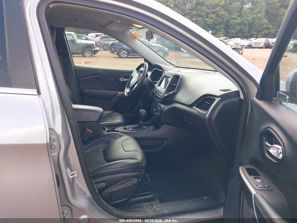 2019 JEEP CHEROKEE LATITUDE PLUS FWD