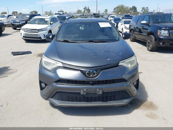 2016 TOYOTA RAV4 SE