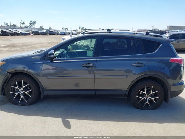 2016 TOYOTA RAV4 SE