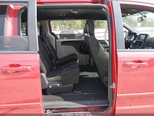 2015 DODGE GRAND CARAVAN SE PLUS — I8