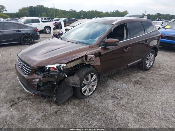 2017 VOLVO XC60 T5 INSCRIPTION