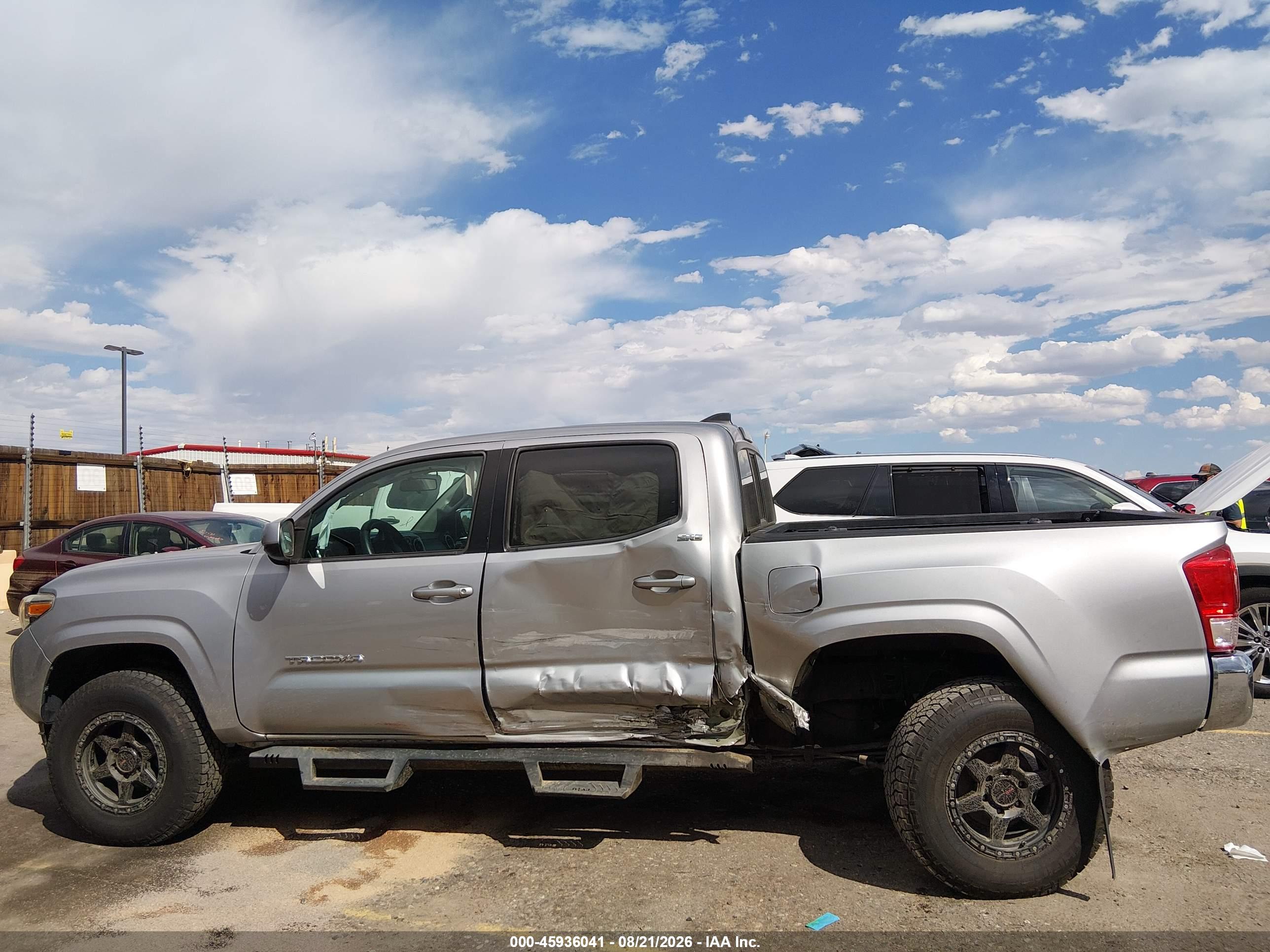 2016 TOYOTA TACOMA SR5 V6