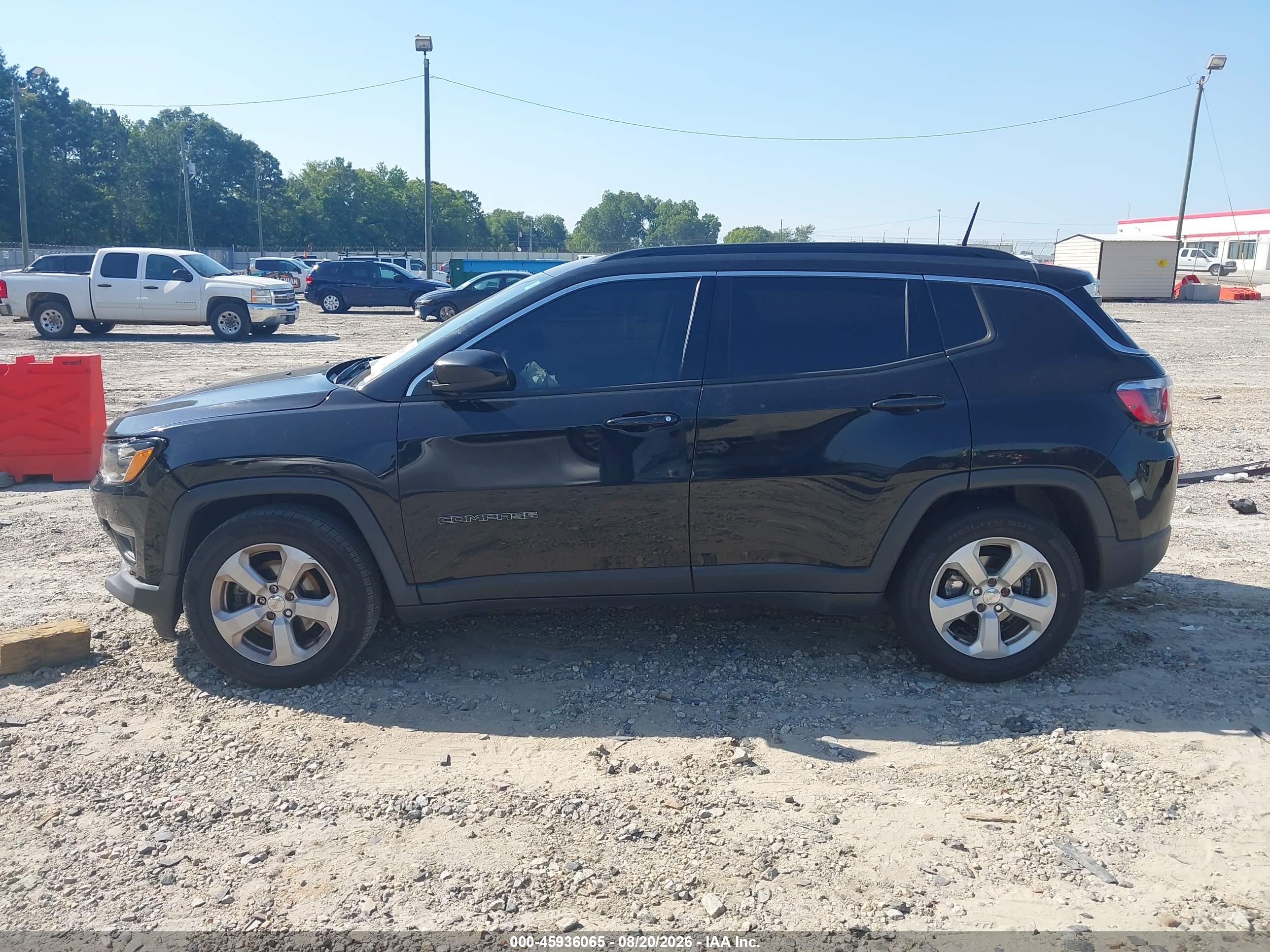 2017 JEEP NEW COMPASS LATITUDE FWD
