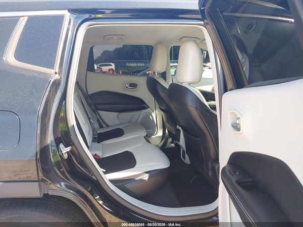 2017 JEEP NEW COMPASS LATITUDE FWD
